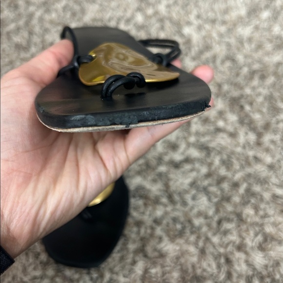 Tory Burch “Patos” Black and Gold Sandals Sz 8 1/2 - Picture 4 of 11